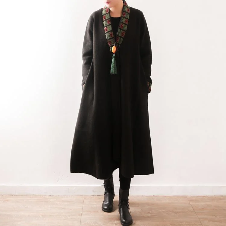 women army green jackets plus size clothing trench coat V neck coat embroidery tassel long coats