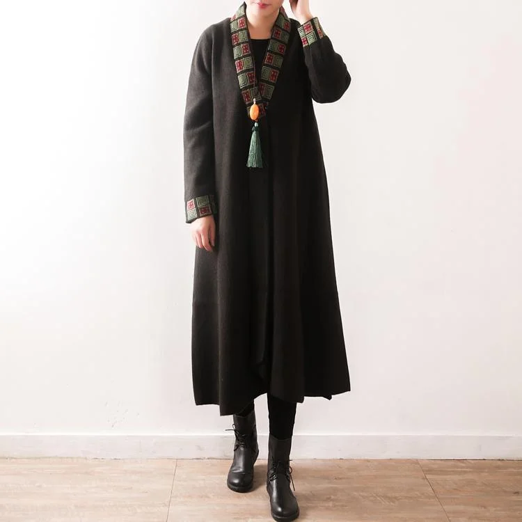 women army green jackets plus size clothing trench coat V neck coat embroidery tassel long coats