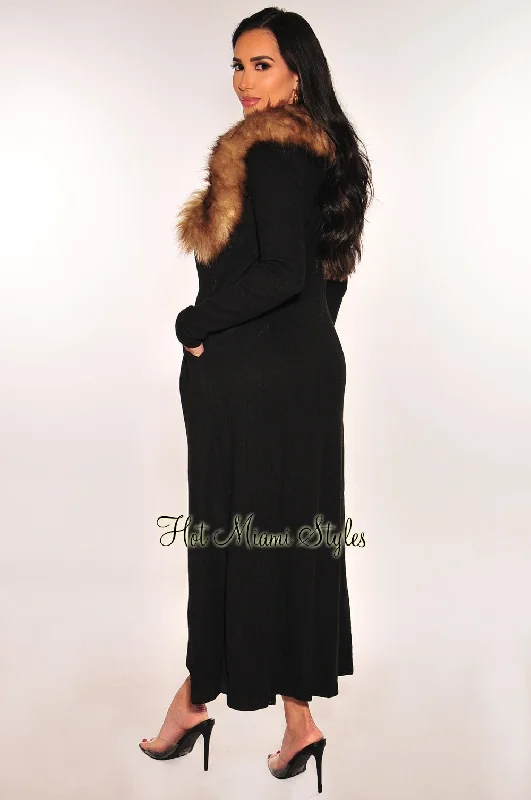 black-ribbed-knit-faux-fur-collar-long-sleeves-duster-coat