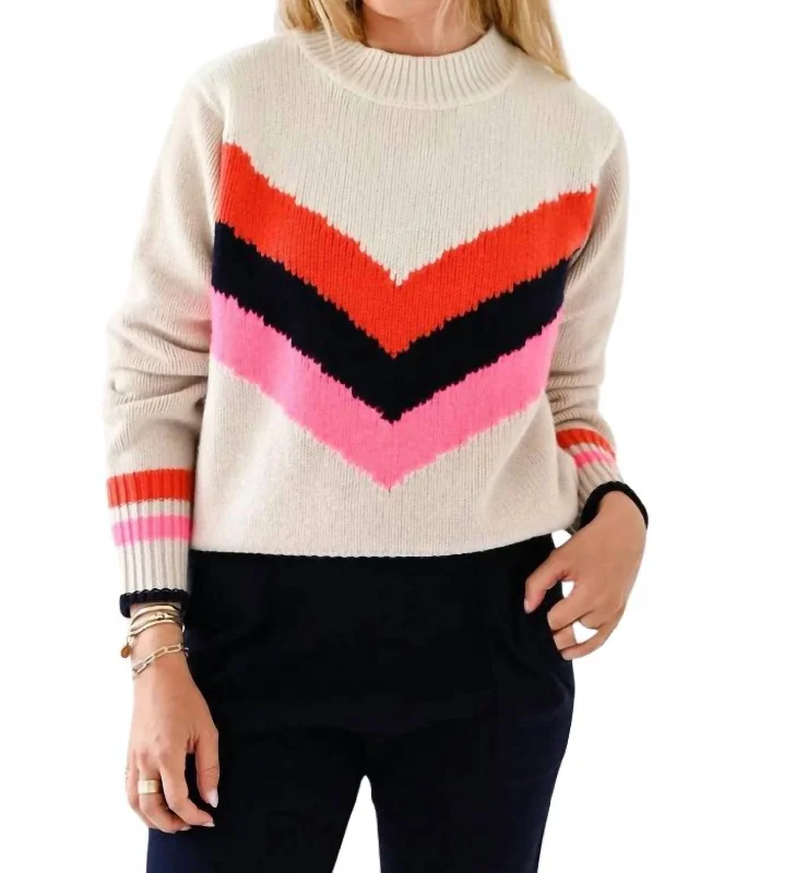 Cabin Chevron Sweater In Milky Way