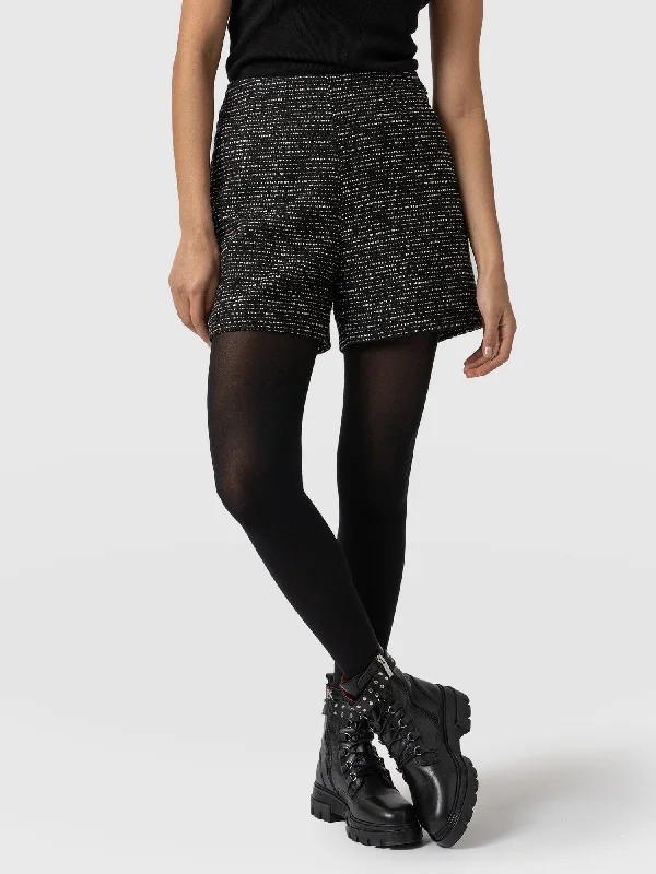 carnaby-short-monochrome-boucle