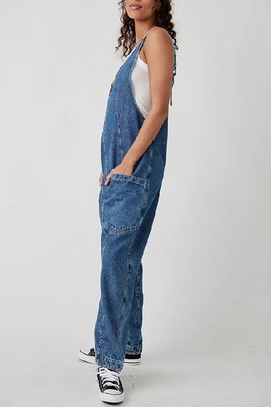 pocket-v-neck-suspender-denim-jumpsuit