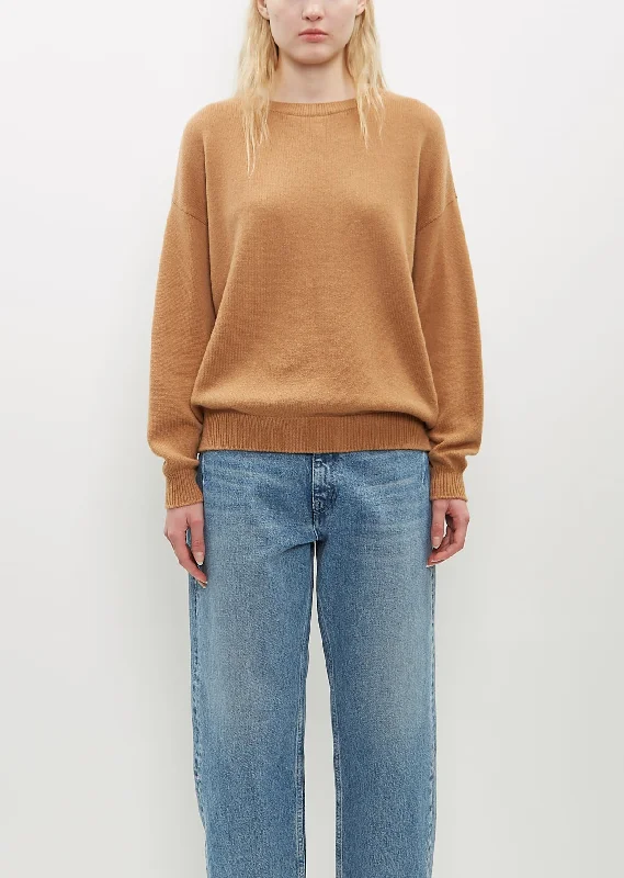 Joy Slouch Cashmere Crewneck — Caramel