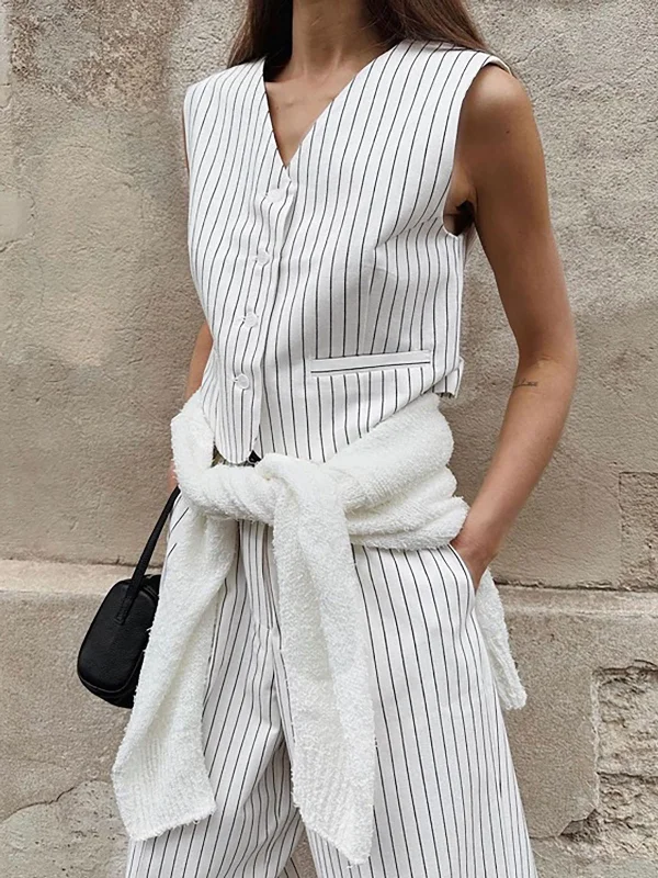 stripe-vest-with-loose-long-pants