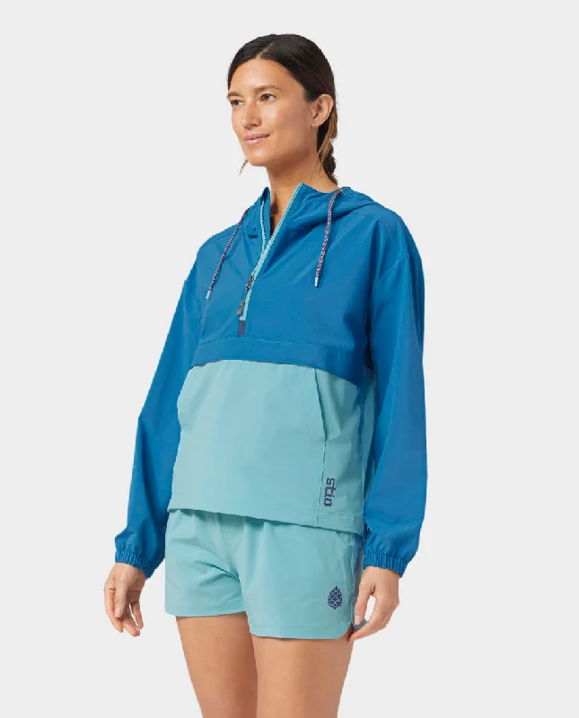 womens-cfs-hooded-anorak